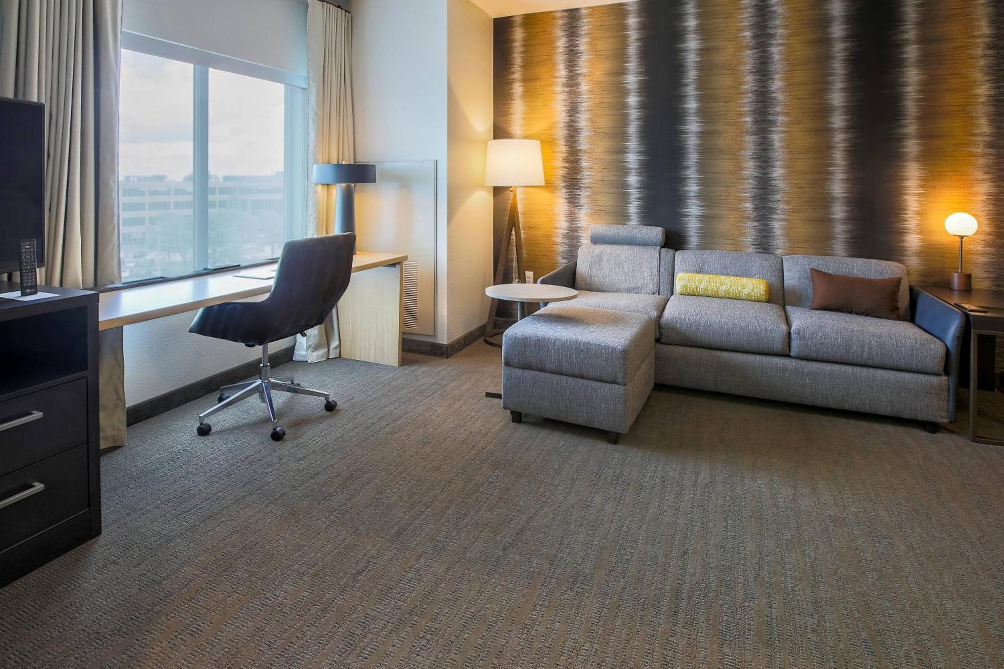 Residence Inn By Marriott Louisville East/Oxmoor Exteriör bild